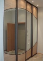 Зеркальный шкаф-купе комбинированны