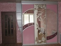 Шкаф-купе с наполнением лакобель комбинированный
